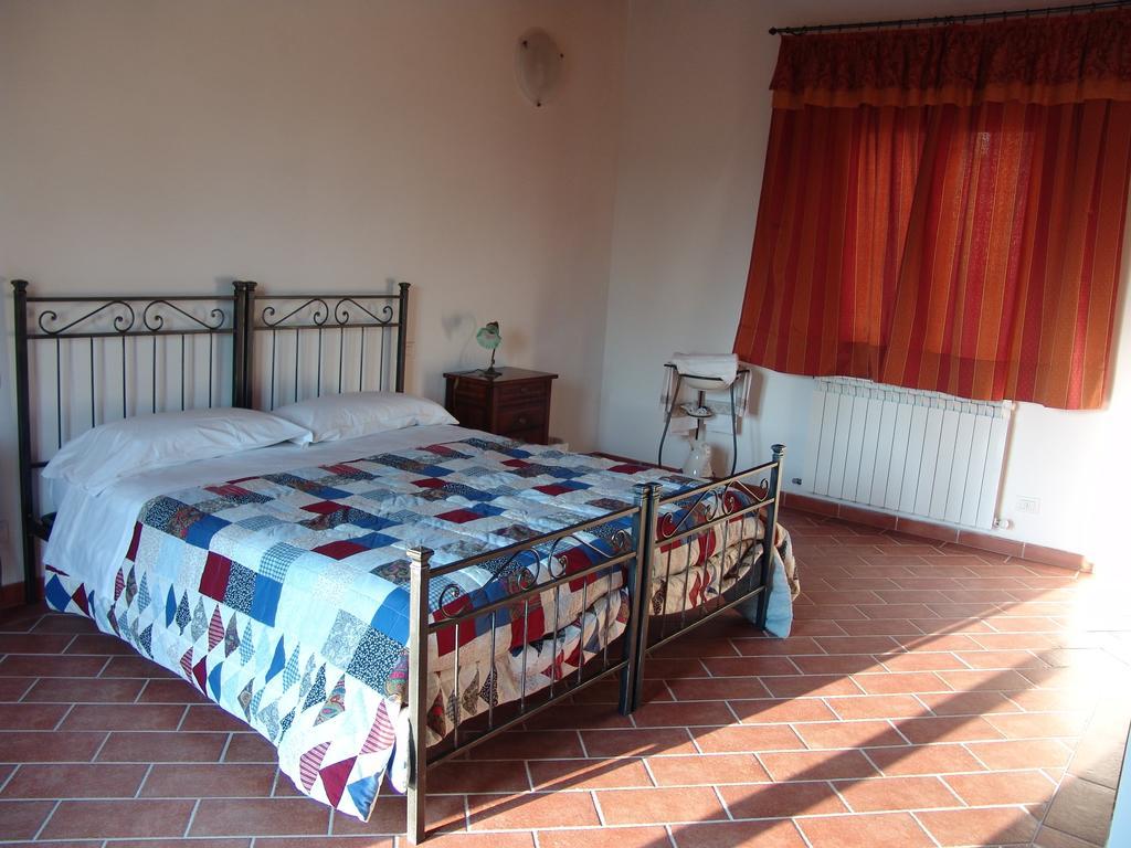Il Canto Del Sole Monteroni d'Arbia Phòng bức ảnh
